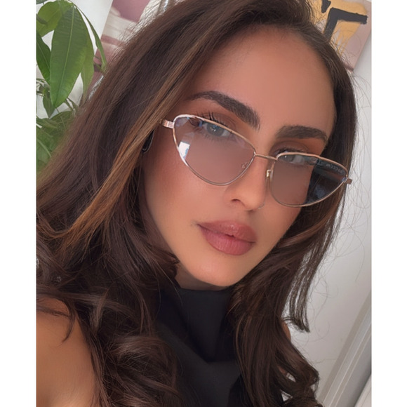NEW Gucci GG1879S Photochromic Cat Eye Sunglasses
